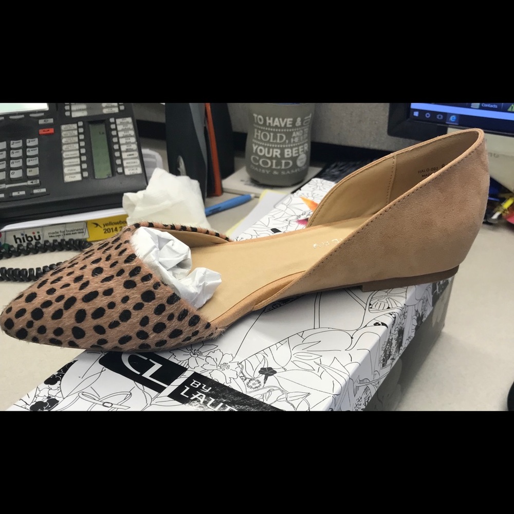 Womens Shoes - Flats